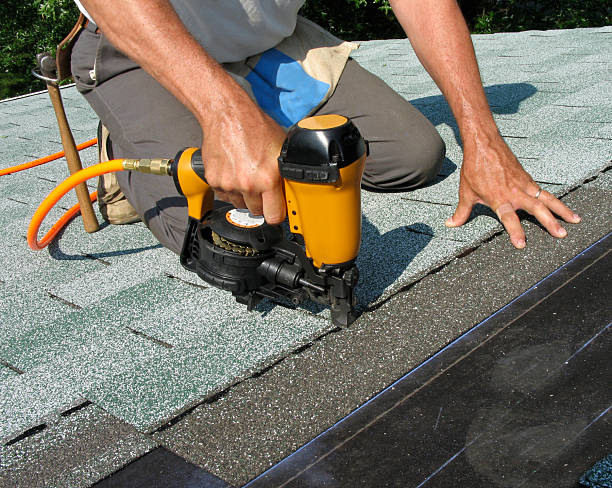 Best Shingle Roofing Installation  in Fairfield Bay, AR